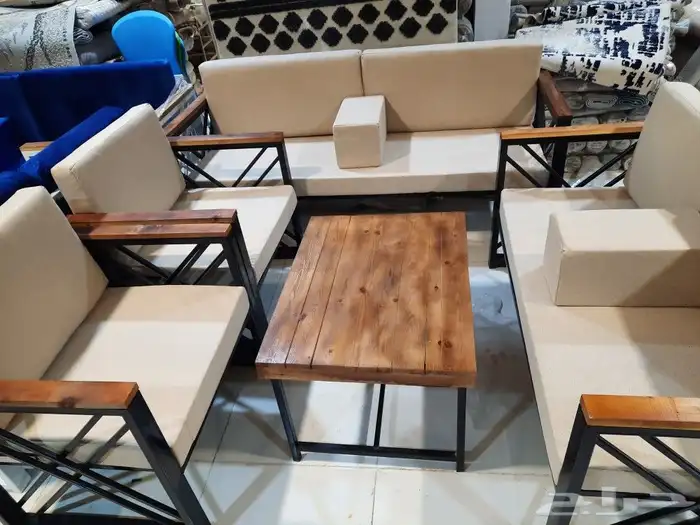 خيمة   بمقاسات مختلفه مع ناموسيه كامله 14