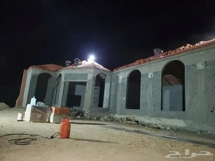 تركيب وتوريد جميع انواع القرميد والشينكو 0