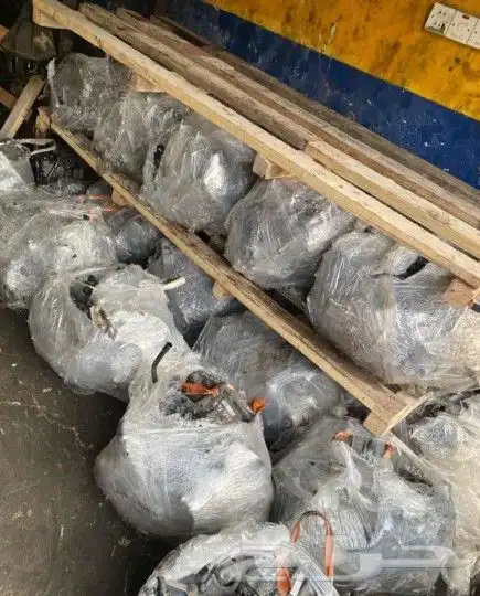 توضيب جيرات سنتر رينو سبارك مع الضمان يوجد استبدال جير شد بل 9