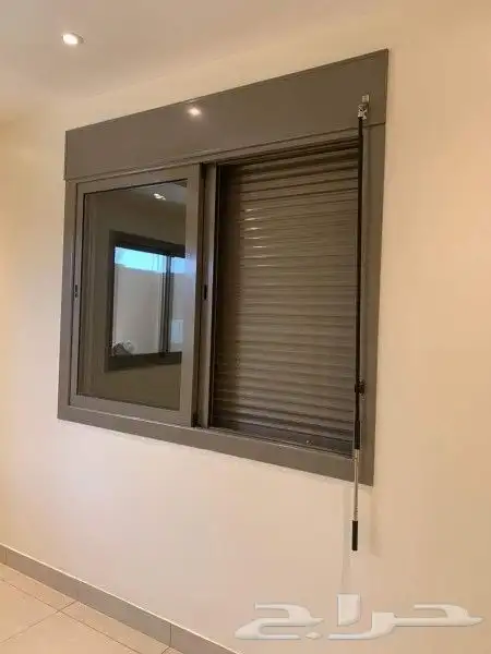 باب الجراج شباك شتر محرك باب الكراج 2