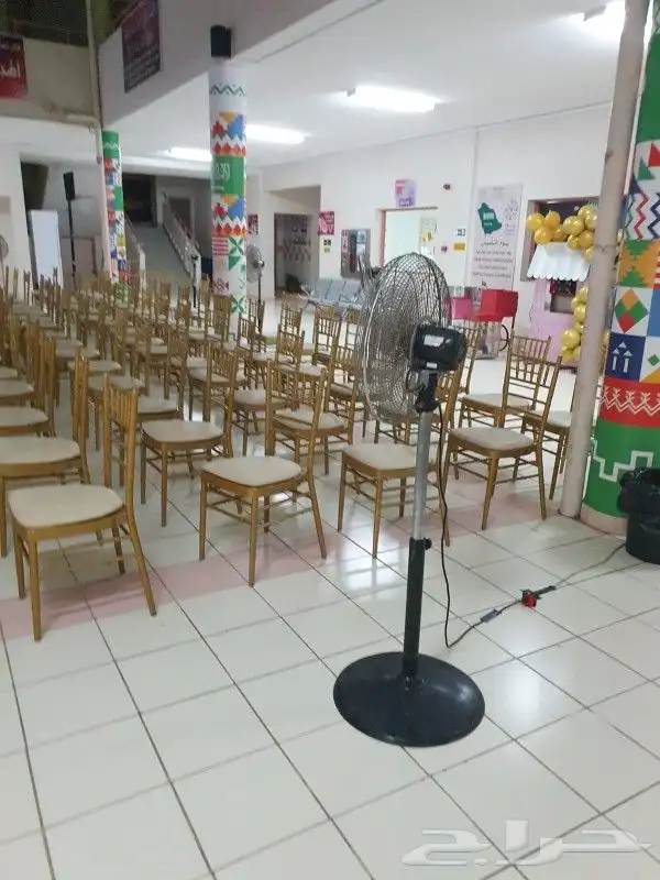 سجاد وكراسي اجار طاولات جلسات اجار تجهيز حفلات 2