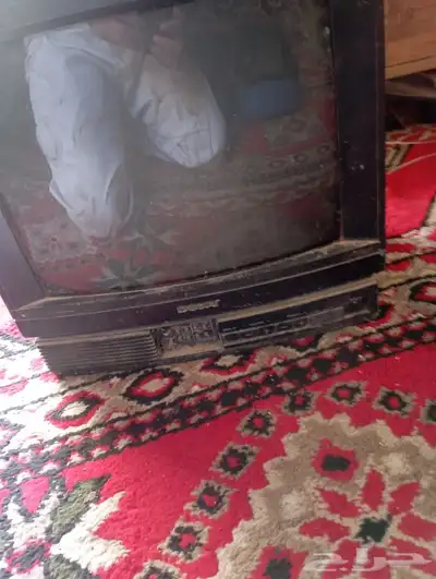 تلفزيون قديم سوني شغال والبيع سمح انشالله 3