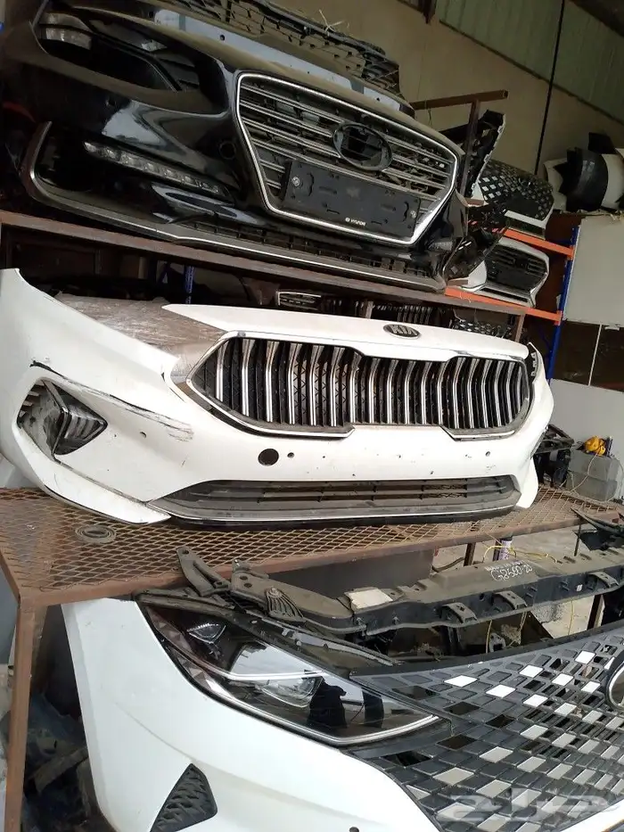 انوار صدام ازيرا كادنزا سونات جننسس هايكلس فورشنر. اصلي وكال 3