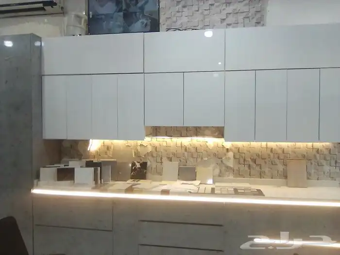 مطابخ تفصيل وجاهز معدال وجاهز عادي صاج الماني مفصلات هيدرولي 0