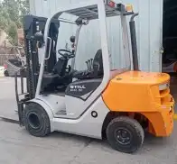 ايجار رافعات شوكية فوركلفت 4