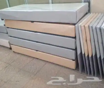 مفروشات سرير حديد دولاب بطانيات نفر واحد 4