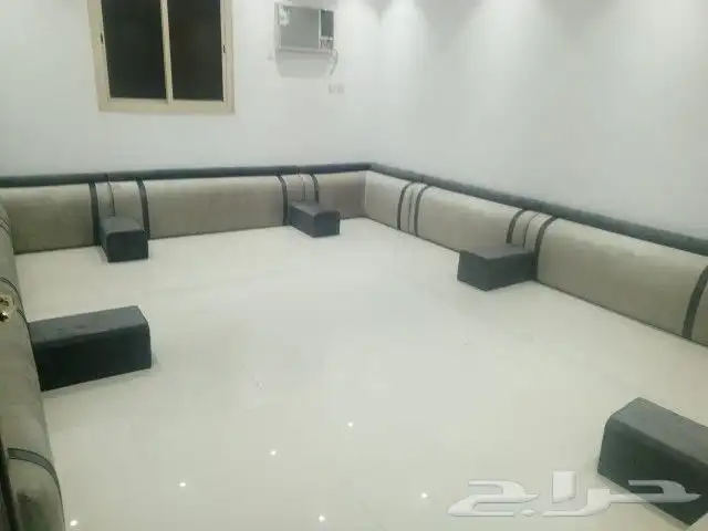 تنجيد وتفصيل جميع انوع الكنب و المجالس و الستائر والمفروشات 11