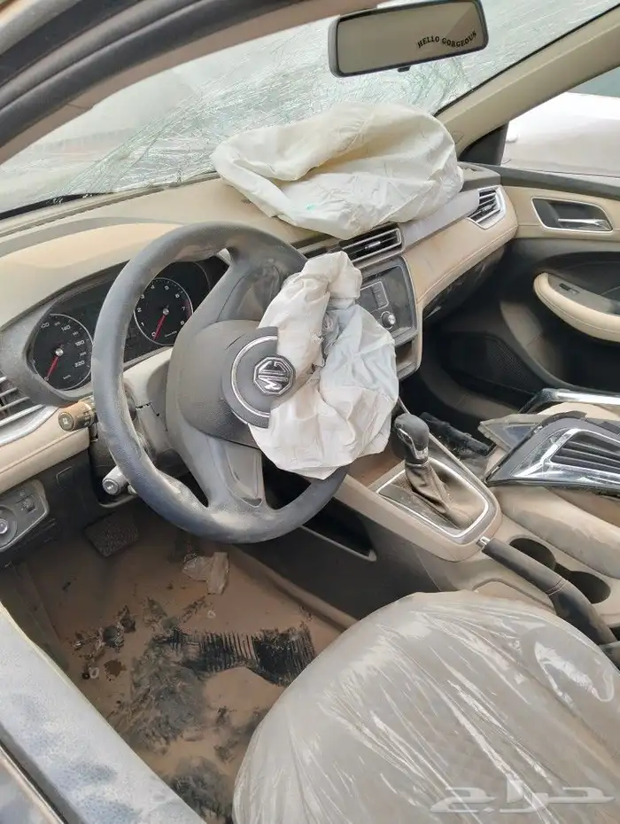 ام جي 5 موديل 2023 ممشي 2000 كيلو تشليح قطع غيار 0