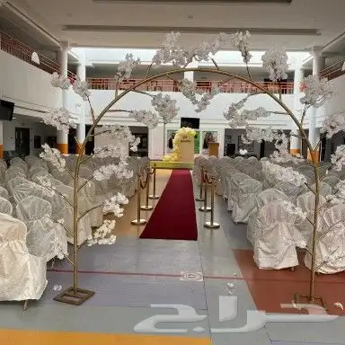 تجهيز حفلات ومناسبات طاولات استقبال طاولات عشاء استندات تخرج 3