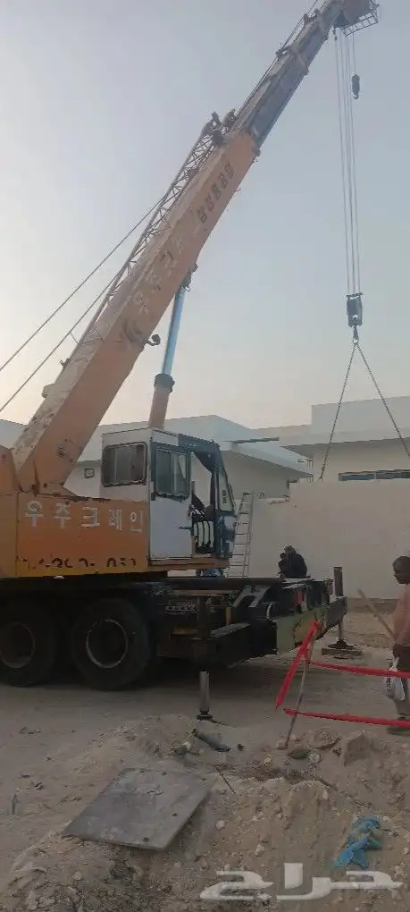 هدم مباني وحفر الاراضي ودفان وترحيل القشره وشراء السكراب 1