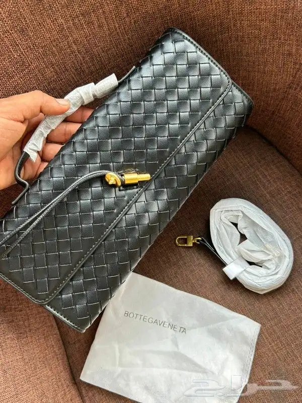 شنط نسائية ماركات عالميه شهيره جمله وتجزئه 23