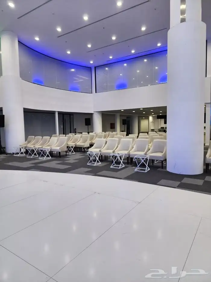 كراسي فخمه طاولات خدمه 3