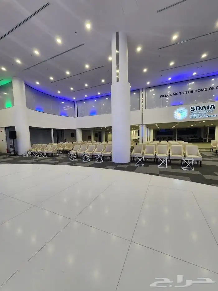 كراسي فخمه طاولات خدمه 1