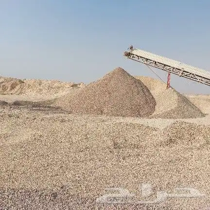 بحص ابيض وخرسانه ورمل ابيض ورمل احمر واسفلت 1