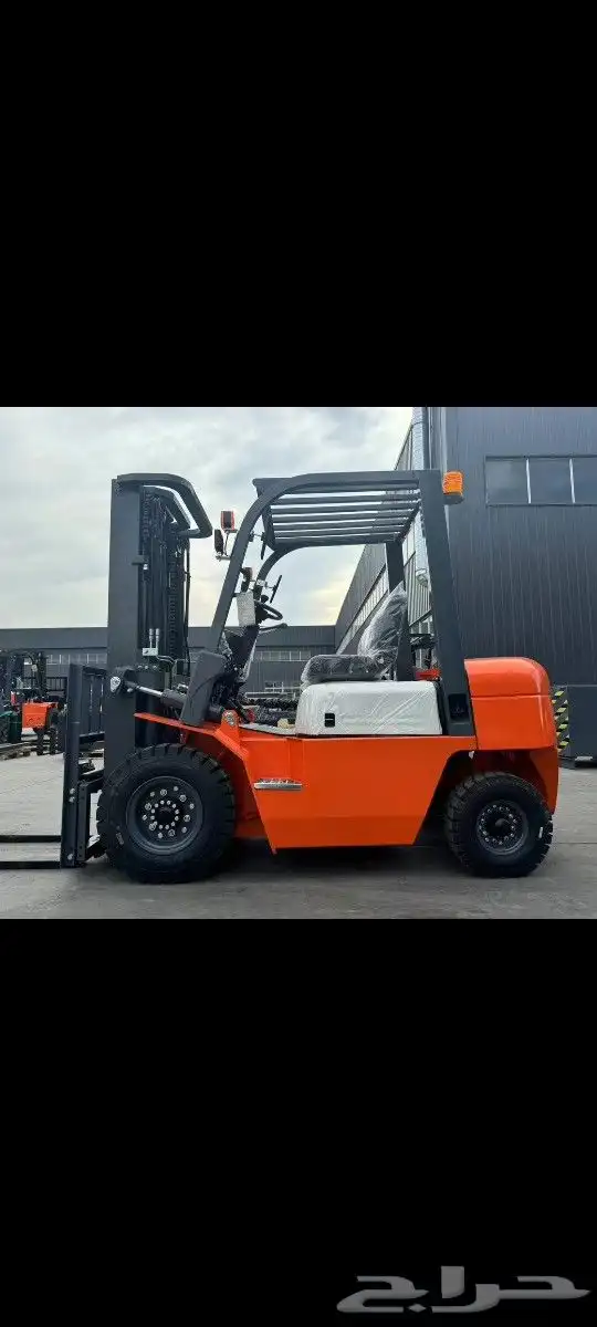 ايجار رفعات شوكيه فور كليفت بنوعهن اكبر طن اسفر طن متواجد 7