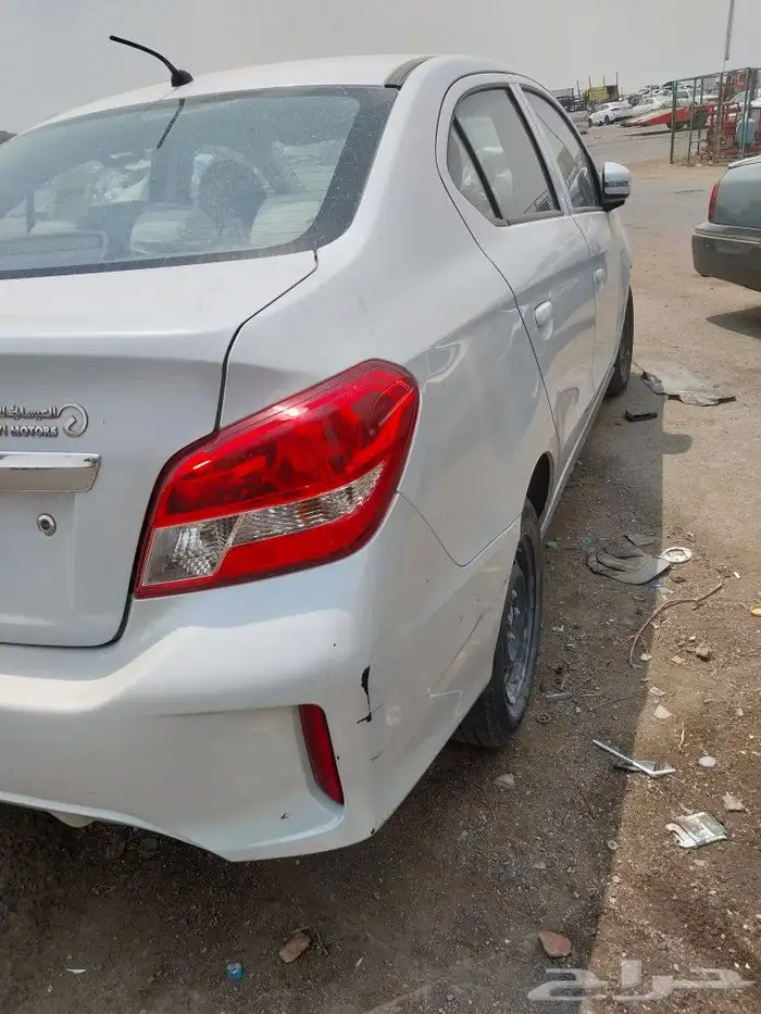 ميتسوبيشي اتراج 2020 يوجد قطع غيار تشليح 1