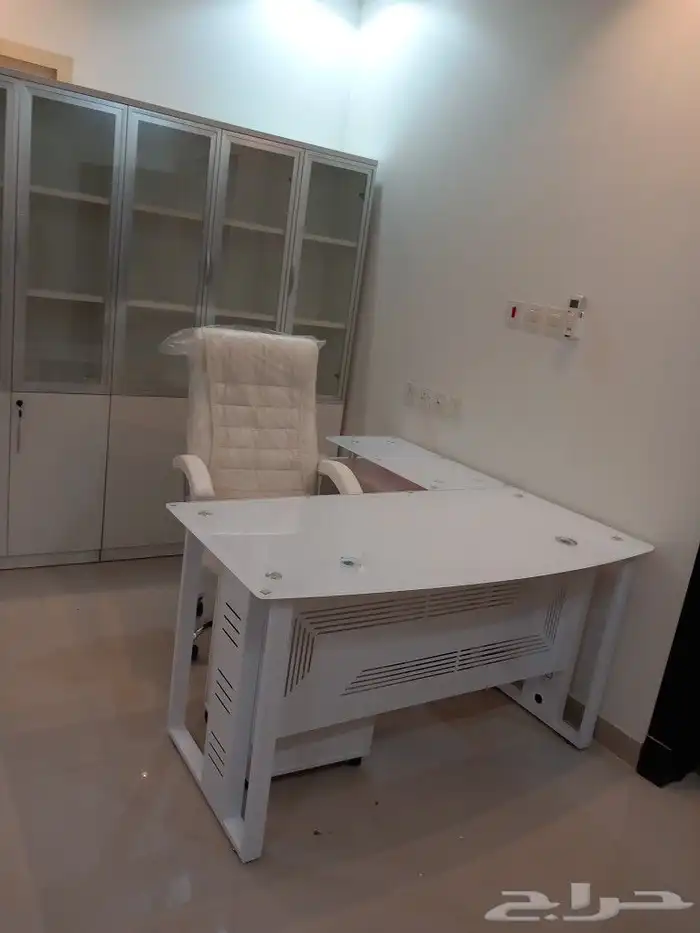 أثاث مكتبي 0