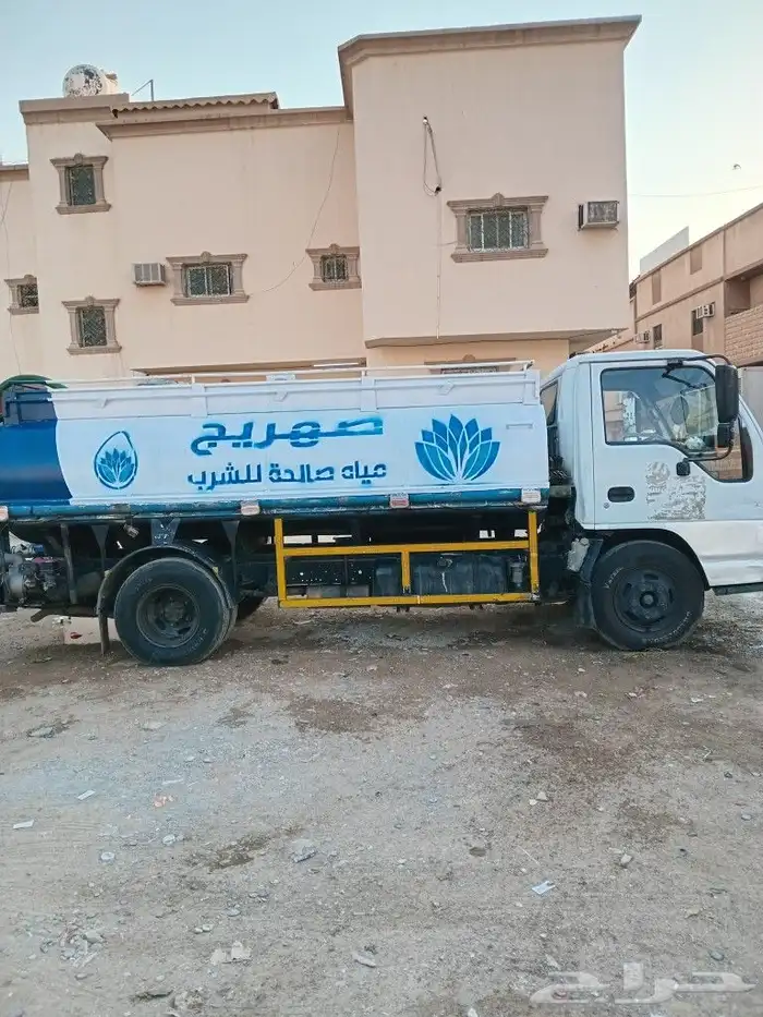 وايت مياه صالحه للشرب لتعئه الخزانات الأرض والعلوي في غرب 1