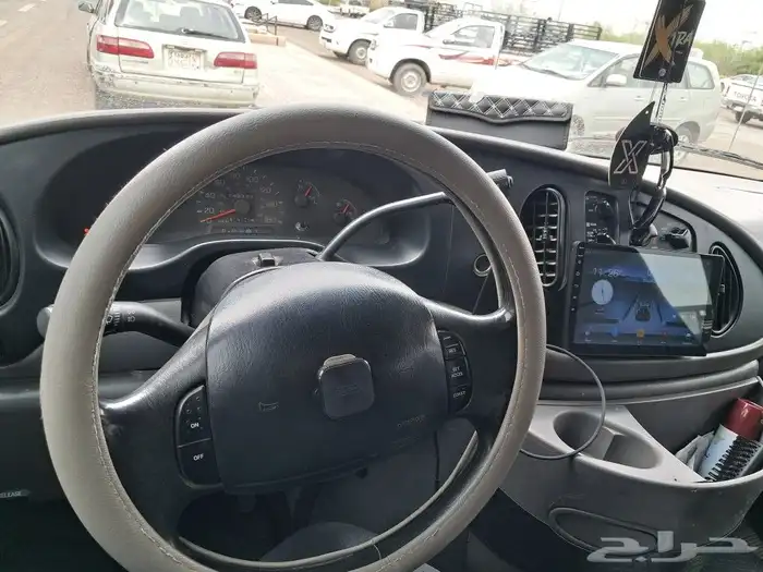 فورد فإن موديل 1999 سيارة ديزل مكيف ومكينة وجير ماشاء الله ت 0