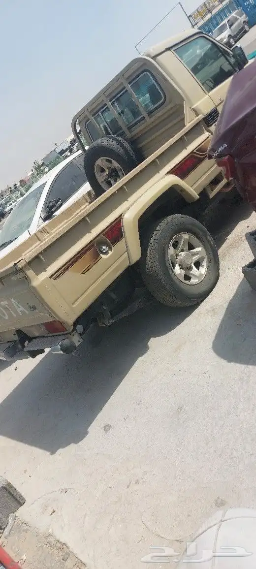 جيب شاص 2013للبيع تشليح قطع غيار فقط التواصل واتساب 05513540 1