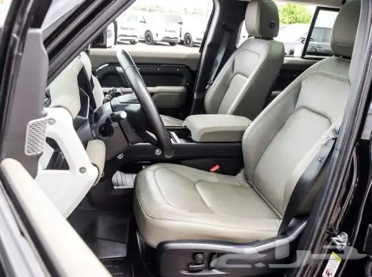 لاند روفر ديفيندر Land Rover Defender 110 SUV موديل 2023 8