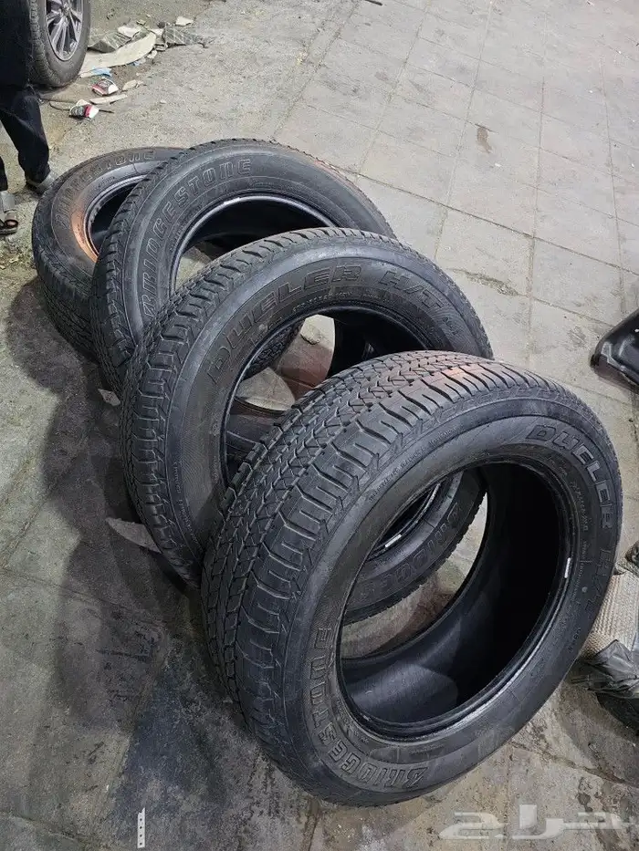 كفرات 275 60 20 برجستون بلاتينيوم جيب جمس اكسبديشن 8