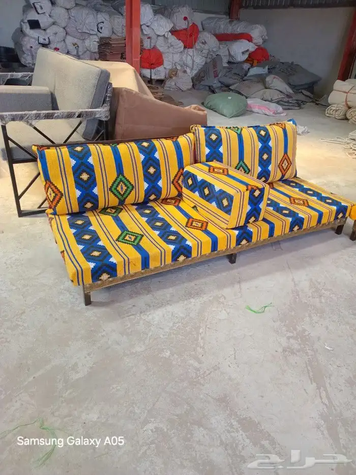 كراسي وطاولات 16