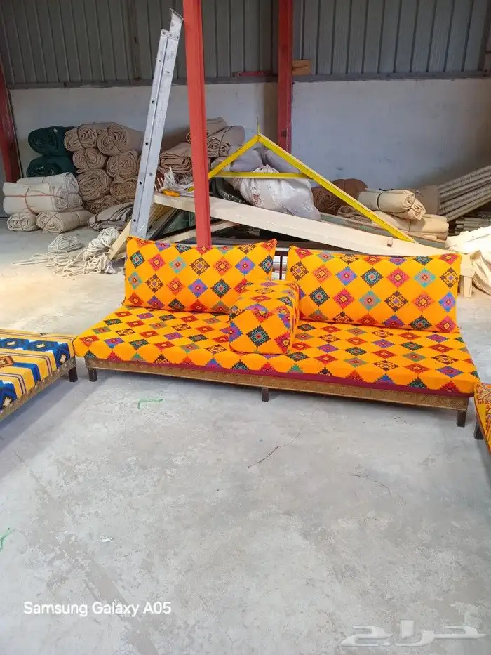 كراسي وطاولات 15