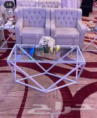 للايجار كنب اي بي كنب مفرد كنب ثلاثي كراسه طاولات 6