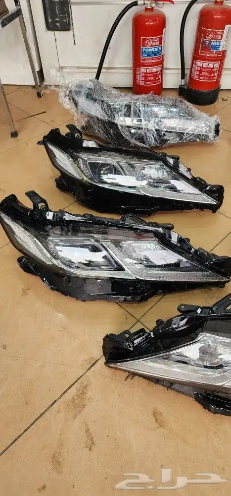 شمعات كامري 2023 و 2018 الاصلي وكالة 1