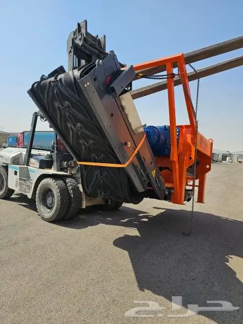تأجير رافعات مقصيه كهربائيه وديزل. رافعات شوكية. كرينات. 4
