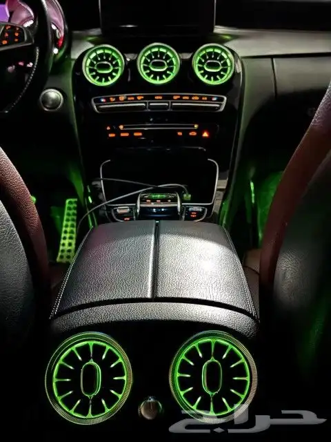 شاشة مرسيدس C200 4