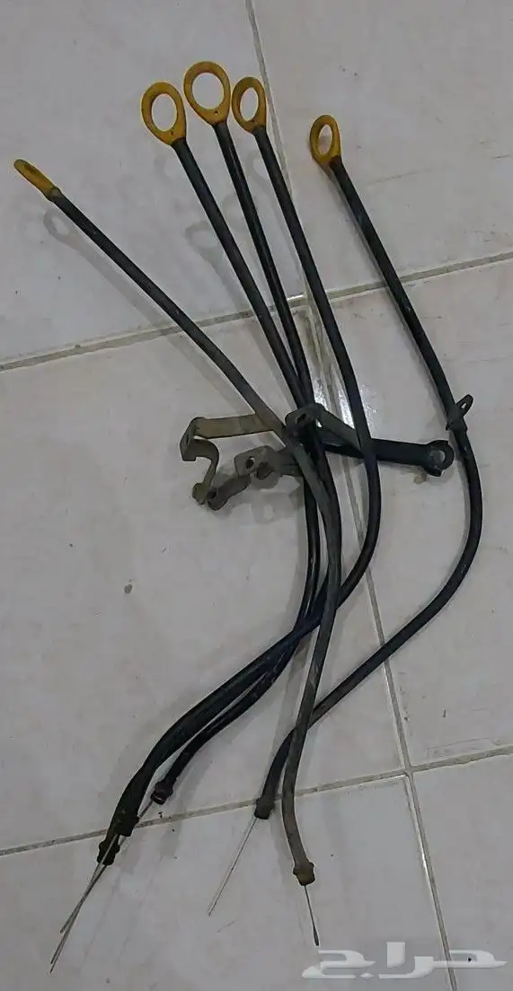 عيار زيت مستعمل لكزس جميع الموديلات 0