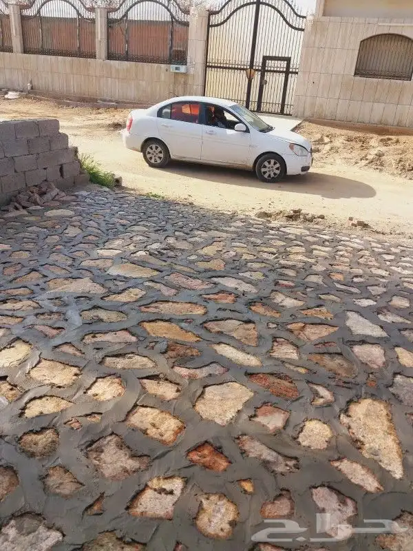 معلم حجر ربربراب وعطفات وشبوك قبيونات 1