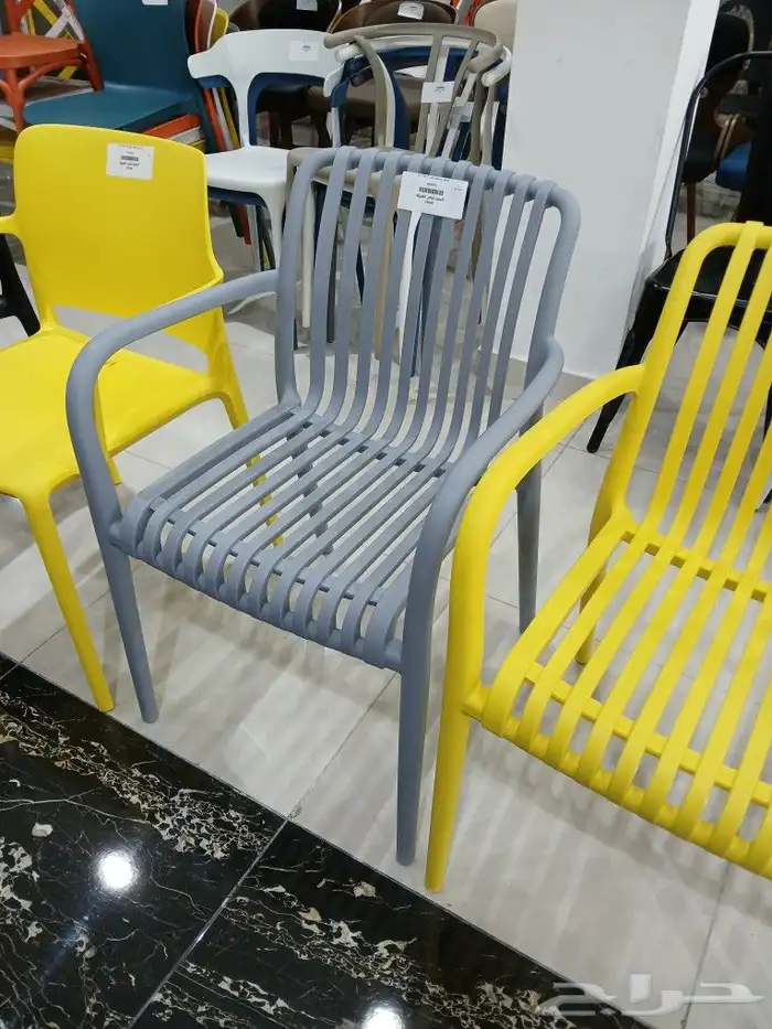 طاولات وكراسي خارجيه فايبر 6