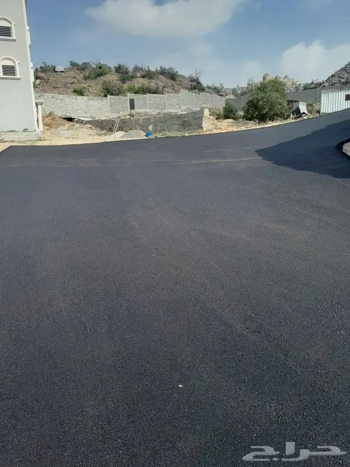 مقاولات الاسفلت الحار والمقشور والتخطيط 95