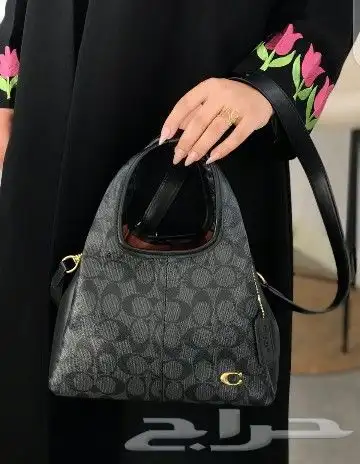 شنط نسائي ماركه درجه اولى 5