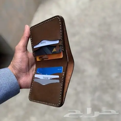 للبيع محفظة جلديه أصلية 2