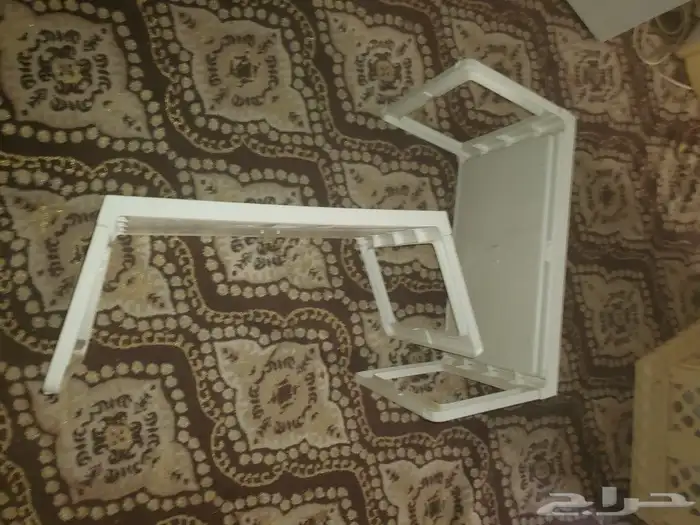 يوجد اثنين طولات صغيره يصلح حق الابتوب 2