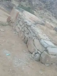 بوكلين لبناء الحجر وقص الأراضي والحفر واالهدم 17