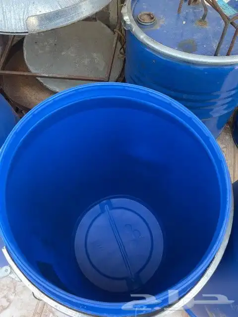 براميل ماء او لتخرين المواد الغذائيه او لتخزين حب العلف 3