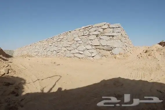 بوكلين لبناء الحجر وقص الأراضي والحفر واالهدم 9