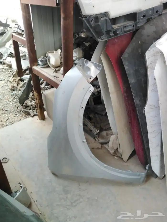 يوجد لدينا قطع تيوتا رايز (صدامات رفارف  شمعات) 5