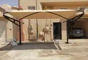 مظلات وسواتر نيوم 10