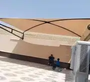 مظلات وسواتر نيوم 9