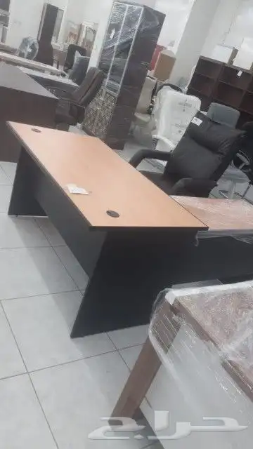 مكاتب 19