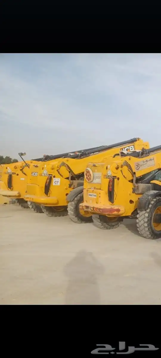 رافعه شوكيه تحميل وتنزيل للتأجير مشاوي بجميع الاطنان10طن3طن 6