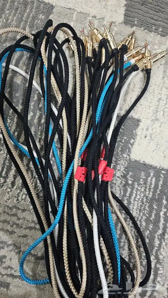 سلك aux درزن 0