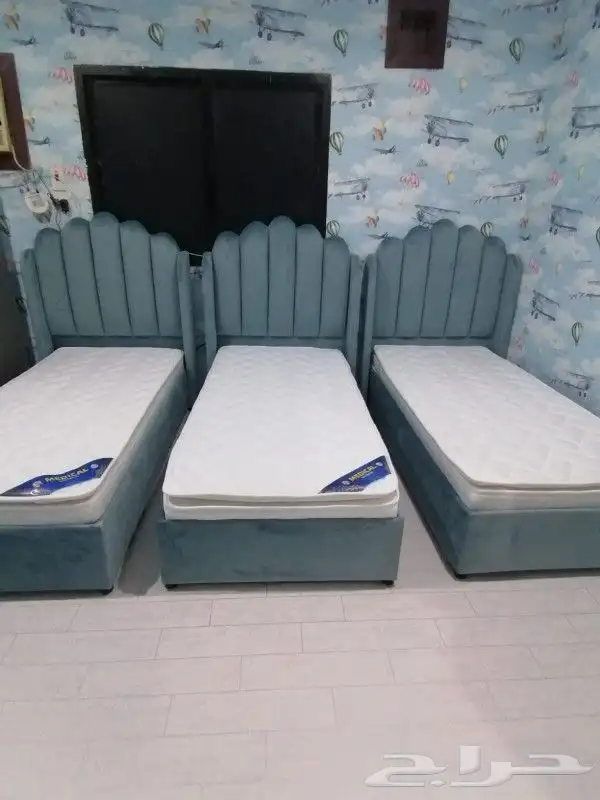 يوجد لدينا جميع انواع الدواليب من خشب والحديد والبكسات الخشب 9