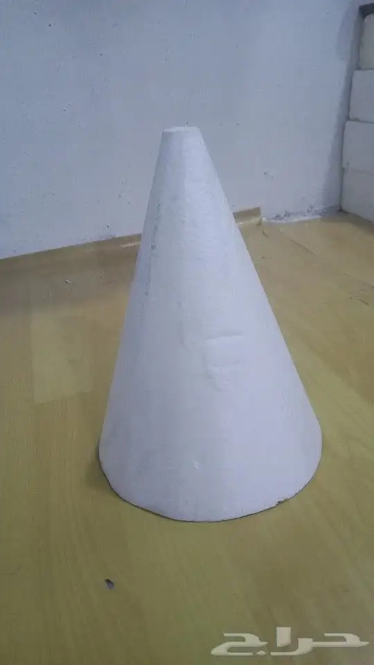 حبيبات فلين هرم مخروطي فلين ابيض 12